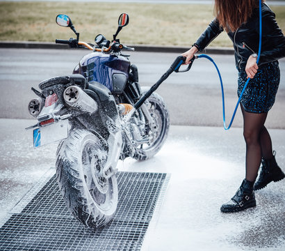 washing your bike