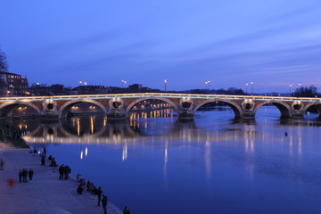 Berges de la Garonne de nuit, Toulouse