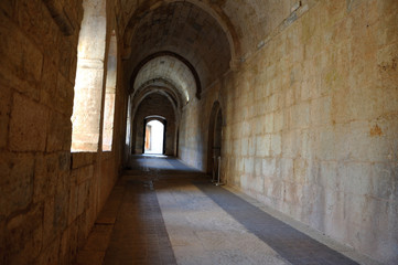 Fototapeta na wymiar abbaye du Thoronet