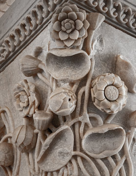 Beautiful floral stone carving done on the wall of a palace located in Udaipur, Rajasthan. The stone work is done with such a precision that on can clearly see the petals, leaves and stem.