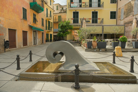 Il centro storico di Moneglia, in provincia di Genova.