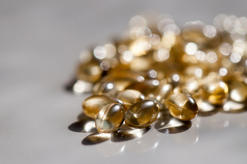 Golden Vitamin Capsules