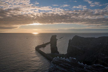 Fototapeta na wymiar Blick zur Langen Anna, Helgoland