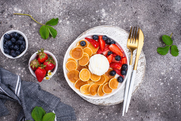 Sweet pancake cereals with berries