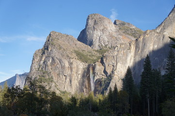 Fototapeta na wymiar Rainbow Bridalveil Fall, Yosemite National Park, California
