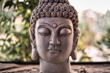 Escultura representando a Buda