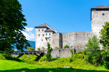 Fototapeta premium Kaprun Castle - medieaval fortress built in the 12th century, Kaprun, Austria