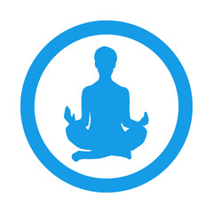Silueta de mujer practicando la posición del loto de yoga en círculo color azul