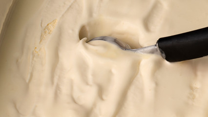 Close up Scooping ice cream Vanilla.