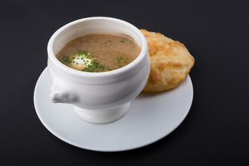 Russian soup with flatbread