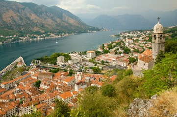 Naklejka na ściany i meble old town of kotor montenegro
