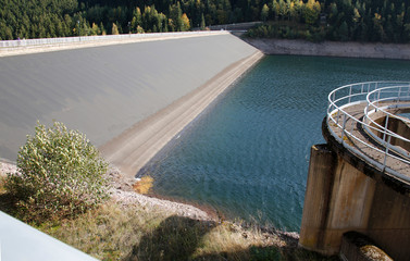 Trinkwasser, Trinkwassertalsperre, Staudamm, Talsperre, Wasser, Thueringen, Ohratalsperre, Luisenthal, Thueringen, Deutschland, Europa