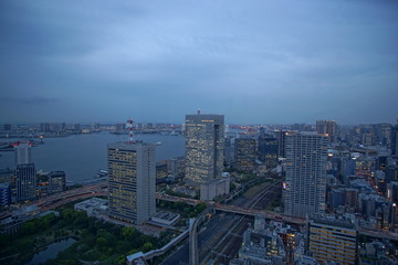 Fototapeta na wymiar Beautiful urban cityscape with Tokyo city under twilight sky