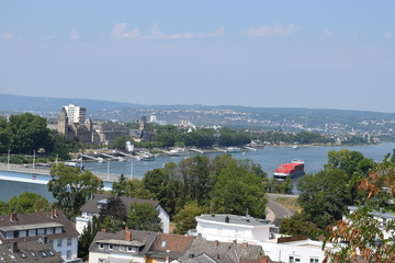 Blick über Koblenz Richtugn Altstadt zum Deutschen Eck