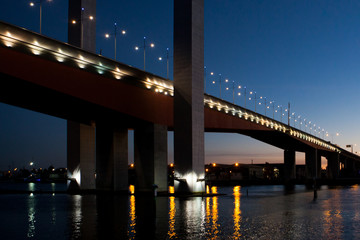 Fototapeta na wymiar Bolte Bridge at Dusk in Melbourne Australia