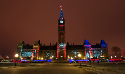 Fototapeta na wymiar Christmas Lightshow on Parliament Building Canada