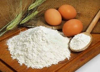 Wheat Flour and Eggs, Cake Ingredients
