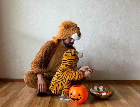 Sweet Halloween Moments