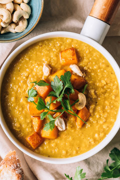 Vegan red lentil dahl with turmeric