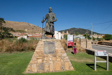 Rodrigo Díaz de Vivar, el Cid Campeador, obra de Luis Moreno Cutando,  El Poyo del Cid  municipio...