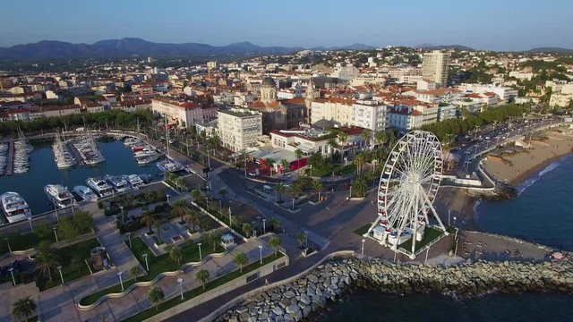 France, Var, Saint Raphael, old port, Quai Albert 1e