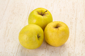 Yellow ripe apples
