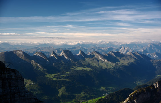 Die Churfirsten im Morgenlicht vom S&auml;ntis gesehen