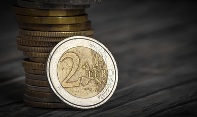 2 euro coin macro