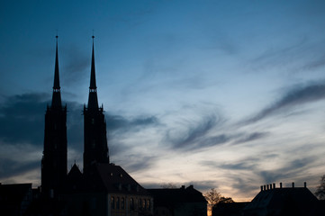 Brzask nad katedrą we Wrocławiu - obrazy, fototapety, plakaty