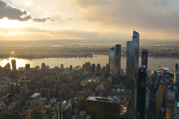 Fototapeta na wymiar Atardecer en Manhattan
