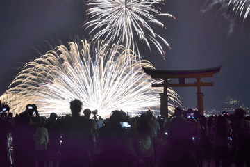 宮島花火大会