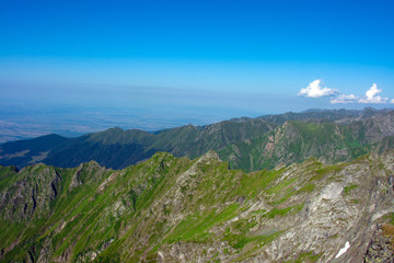 Fototapeta na wymiar landscape of the Fagaras mountains in summer