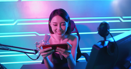 asian girl  have live stream