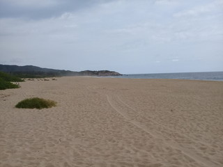 Colola, playa con mar abierto, Michoacán, México