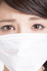 マスクをした女性