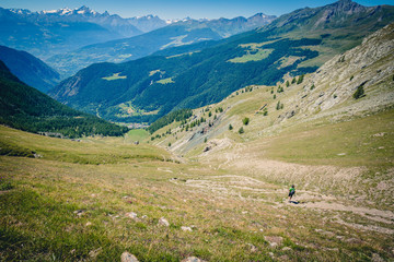 Fototapeta na wymiar Panorama montano alpino