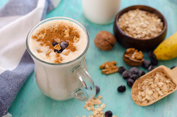 Oatmeal porridge with blueberries and almonds.