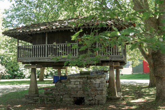 horreo asturiano