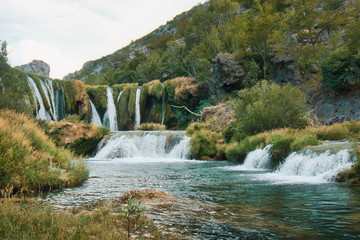 Fototapeta premium Wasserfall Veliki Buk, Zrmanja Schlucht, Kroatien