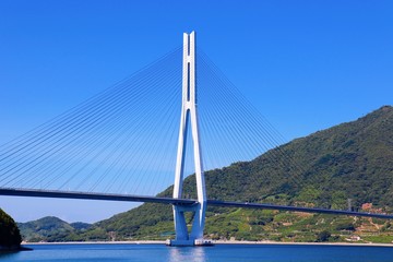 愛媛県今治市大三島　多々羅しまなみ公園から見た多々羅大橋