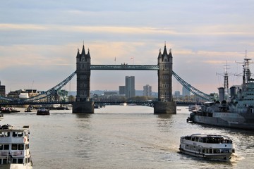 Naklejka premium A view of Tower Bridge in London