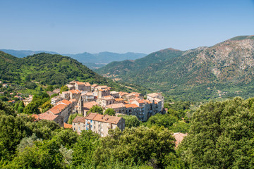 Fototapeta na wymiar Village Corse