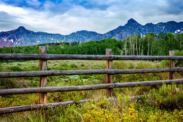 Fototapeta na wymiar wooden fence in the mountains