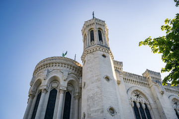Fototapeta premium Basilique Notre-Dame de la Garde in marseille