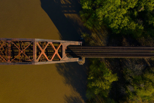 This Is An Aerial View Of The CSX Transportation Sciotoville Bridge That Crosses The Ohio River Between Sciotoville, Ohio And Kentucky. Constructed By The Chesapeake & Ohio Railroad, It Still Ranks As