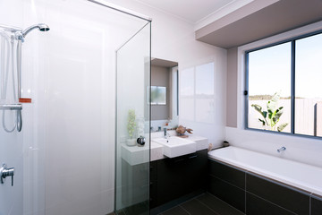 Fototapeta na wymiar A luxury modern bathroom interior design view
