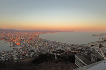 函館山から観る夕暮れ（北海道函館市）