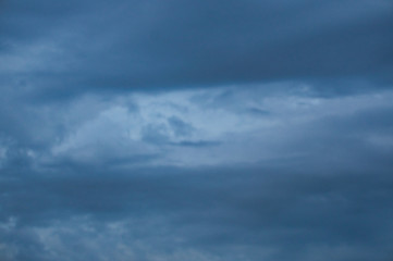 stormy sky with clouds. cielo nublado tormentoso