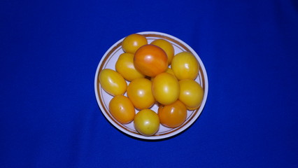 yellow tomatoes