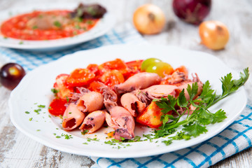 Squid with fresh vegetables